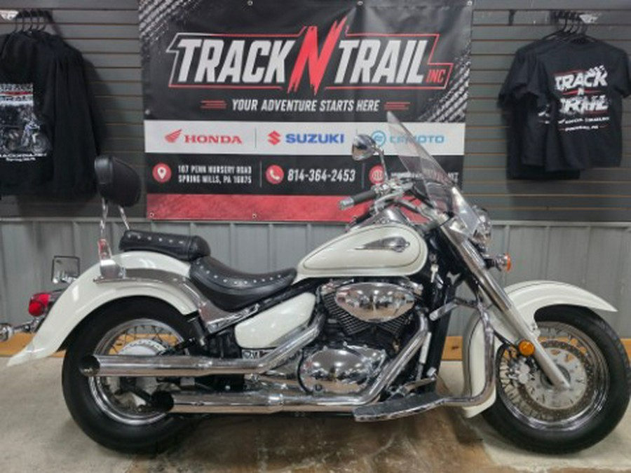 2003 Suzuki Intruder® Volusia