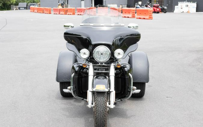 2011 Harley-Davidson Tri Glide Ultra Classic FLHTCUTG
