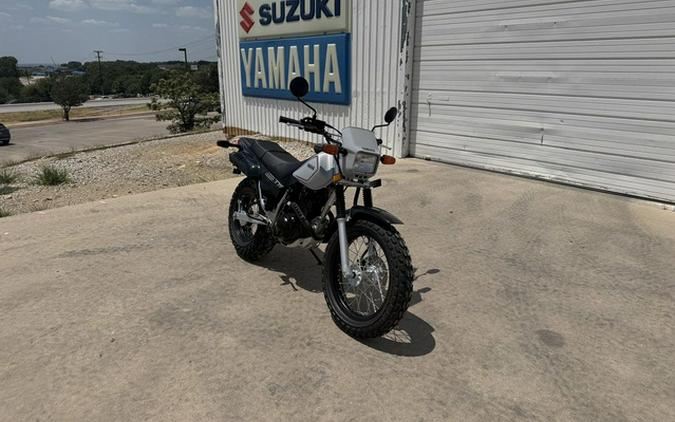 2027 Yamaha TW200