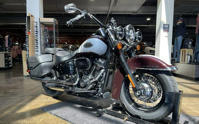 2021 Harley-Davidson FLHCS - Heritage Classic 114