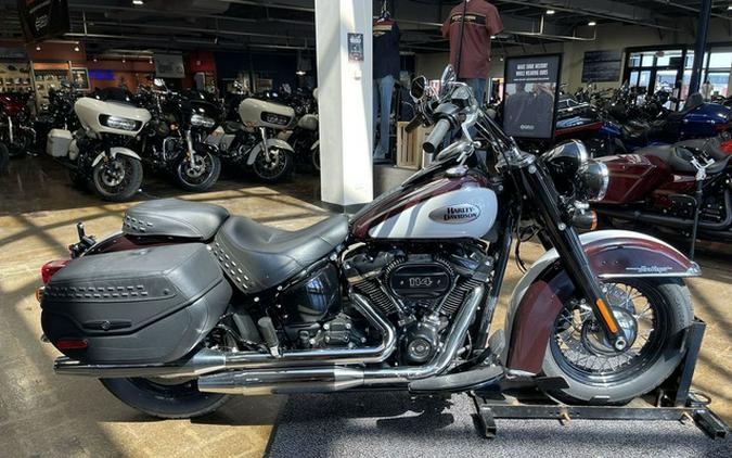 2021 Harley-Davidson FLHCS - Heritage Classic 114