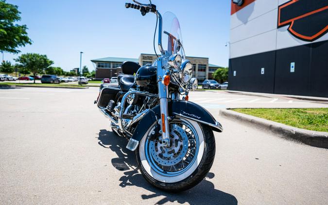 2012 Road King HD FLHRC103 BLACK W/ PINSTRIPE