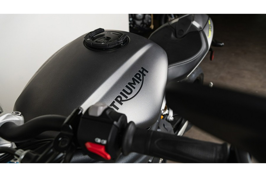 2022 Triumph Speed Triple 1200 RS (Euro 5a)