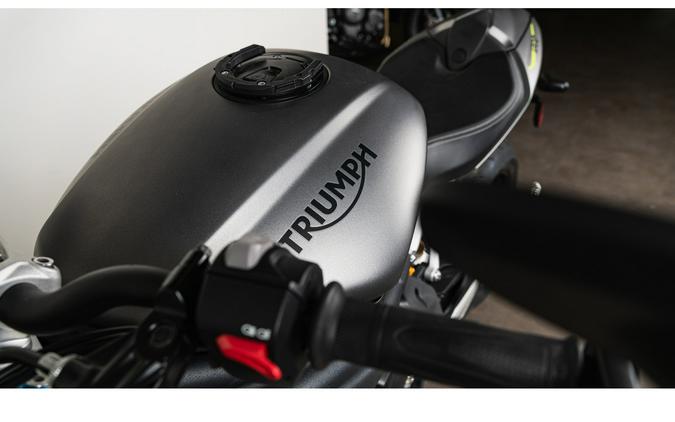 2022 Triumph Speed Triple 1200 RS (Euro 5a)