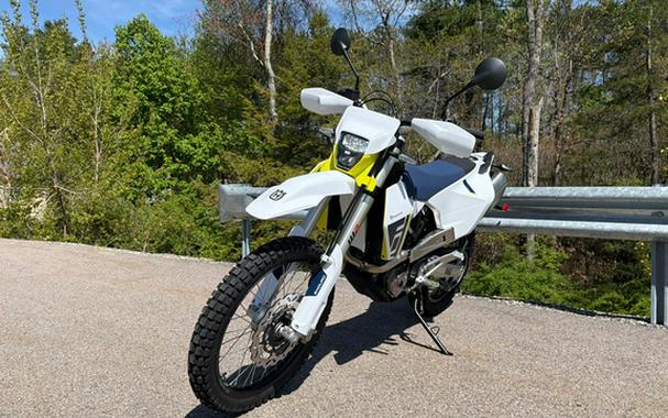 2027 Husqvarna Motorcycles Enduro 701