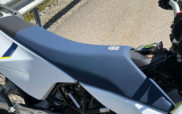 2027 Husqvarna Motorcycles Enduro 701