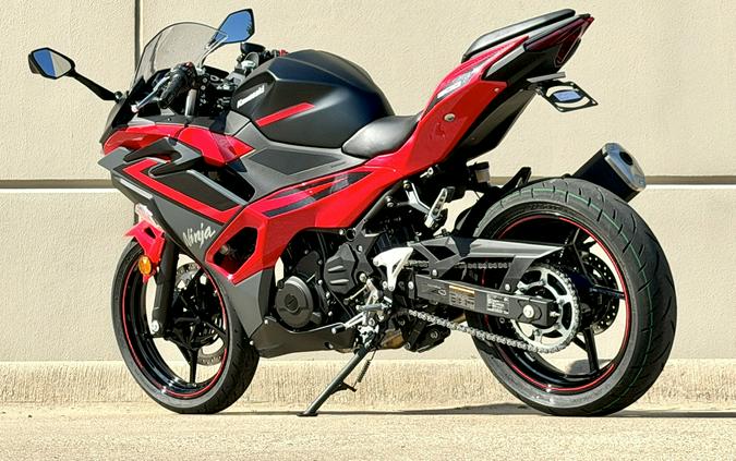 2025 Kawasaki Ninja® 500 ABS