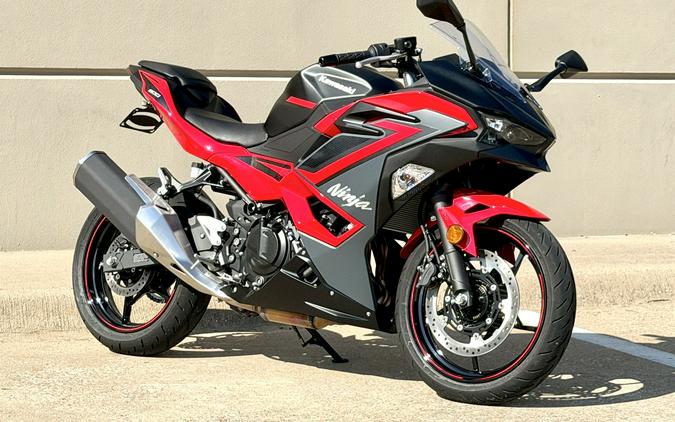 2025 Kawasaki Ninja® 500 ABS