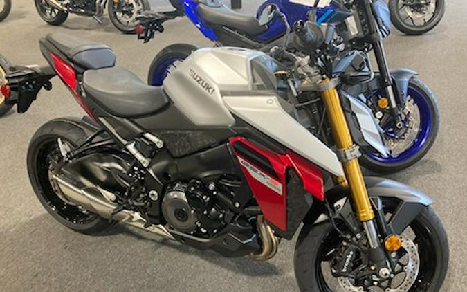 2024 Suzuki Katana First Look [8 Limited-Edition Fast Facts]