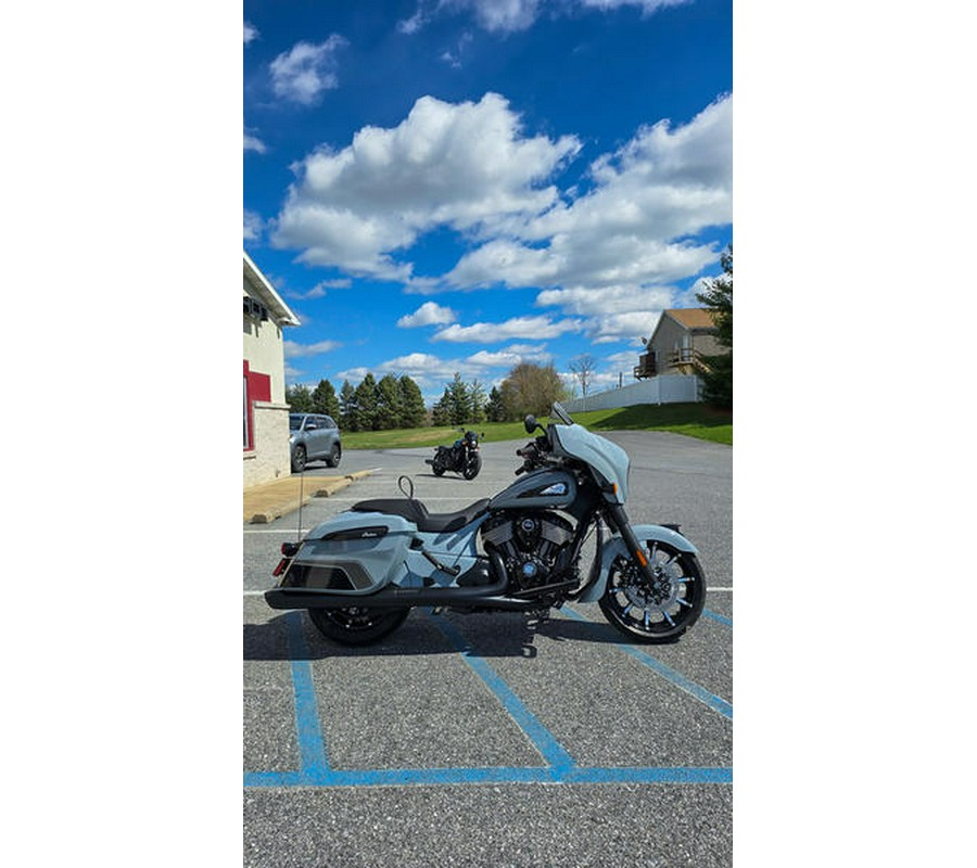 2025 Indian Motorcycle® Chieftain® Dark Horse® w/PowerBand Audio Storm Gray/Graphics