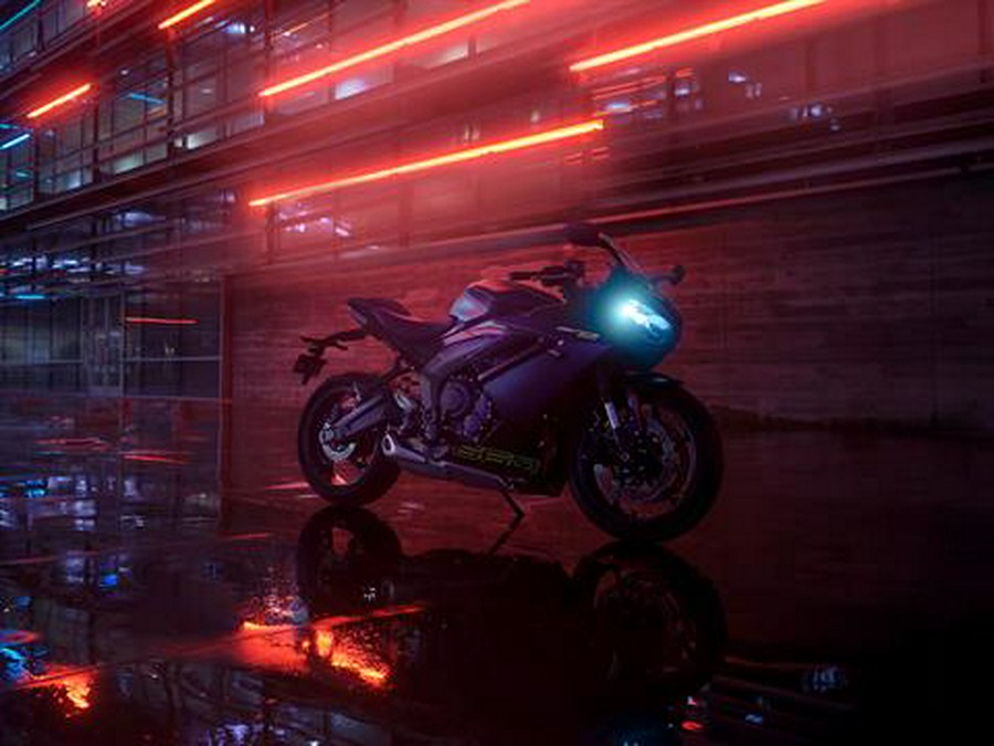 2025 Triumph Daytona 660