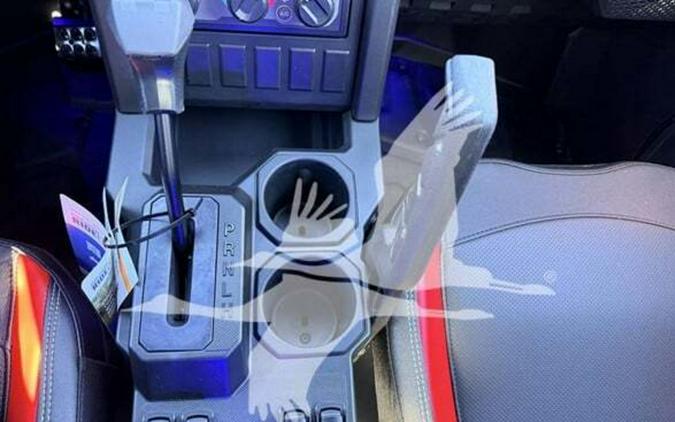 2026 Polaris® XPEDITION XP 5 NORTHSTAR