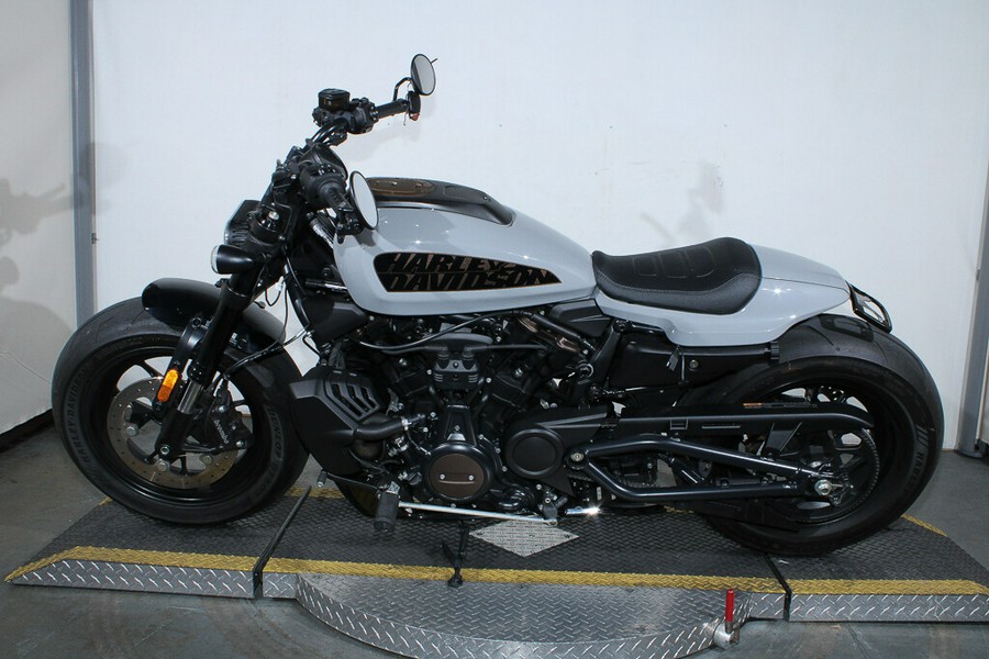 Used 2024 Harley-Davidson Sportster S RH1250S Motorcycle For Sale In Miami, Florida