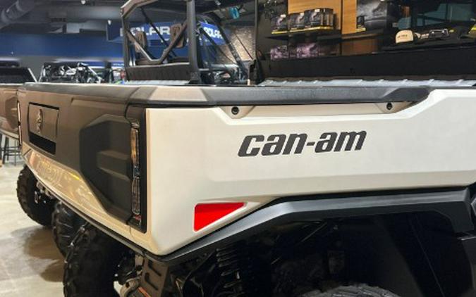 2026 Can-Am Defender MAX Limited HD11