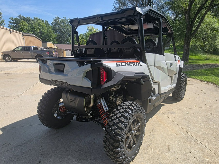 2027 Polaris General XP 4 1000 Sport