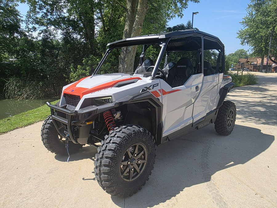 2027 Polaris General XP 4 1000 Sport