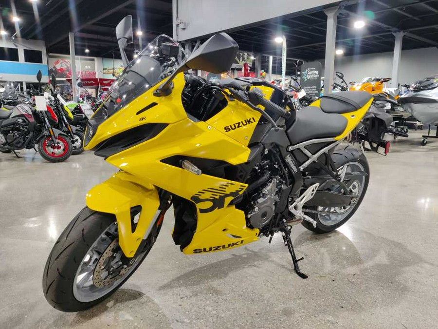 2024 SUZUKI GSX-8R