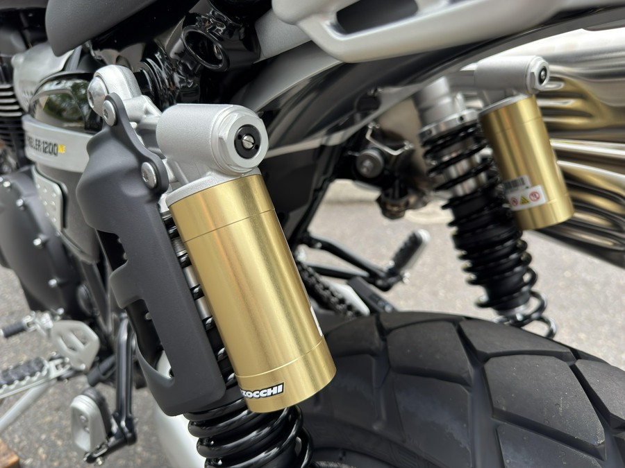 2025 Triumph Scrambler 1200 XE - SAPPHIRE BLACK