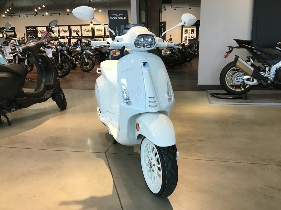 2022 Vespa Sprint 50 Justin Bieber x Vespa