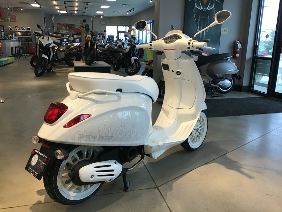 2022 Vespa Sprint 50 Justin Bieber x Vespa