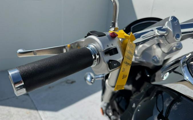 2025 Suzuki Boulevard M109R