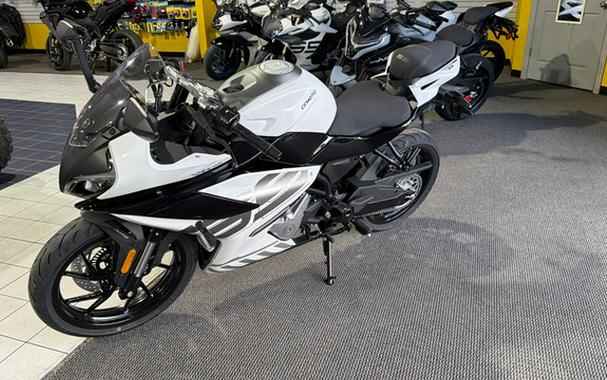 2026 CFMOTO 300 SS NEBULA 300