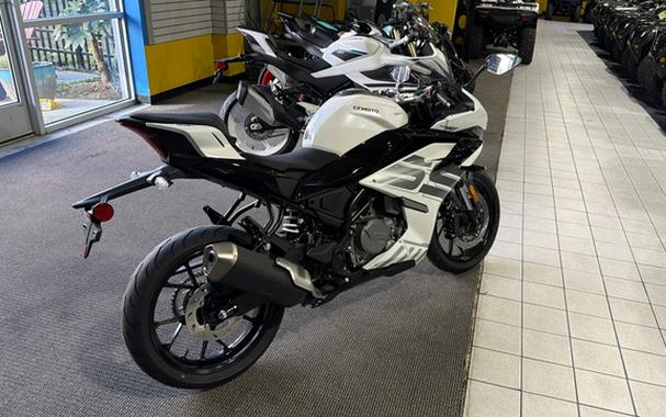 2026 CFMOTO 300 SS NEBULA 300