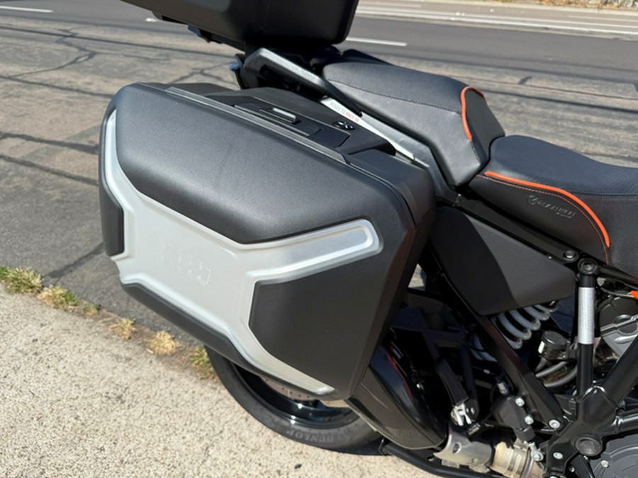 2022 KTM Super Adventure 1290 S