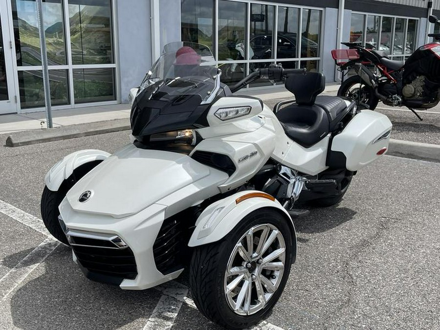 2016 Can-Am® Spyder® F3 Limited 6-Speed Semi-Automatic (SE6)