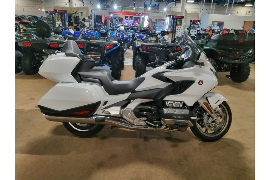 2018 Honda Gold Wing Tour DCT - Pearl White