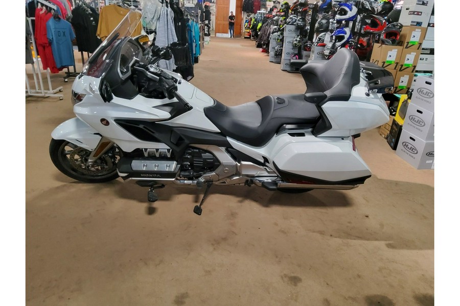 2018 Honda Gold Wing Tour DCT - Pearl White