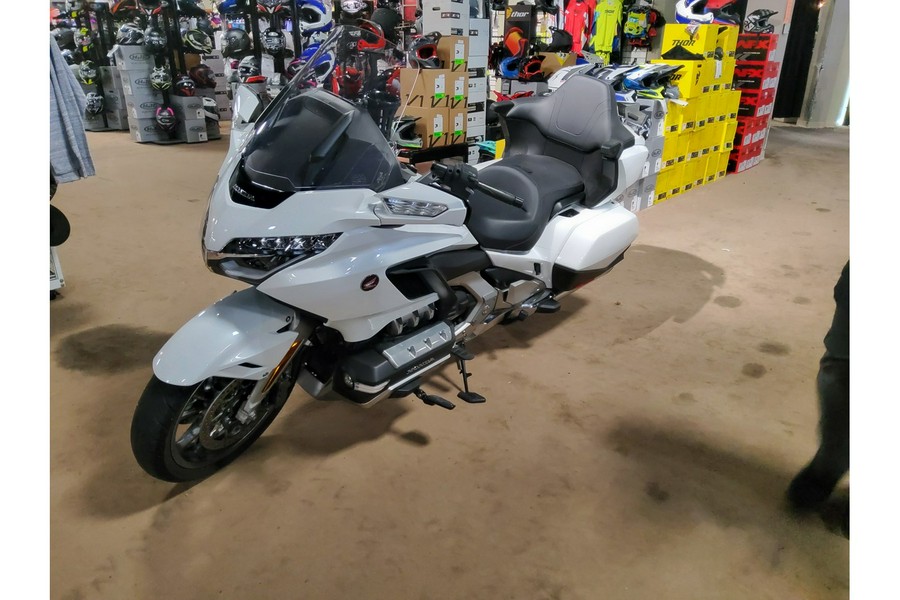 2018 Honda Gold Wing Tour DCT - Pearl White