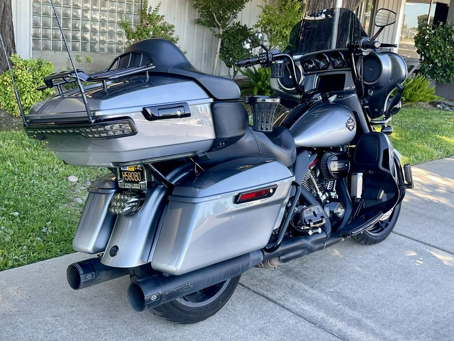 2019 Harley-Davidson® FLHTKSE - CVO™ Limited