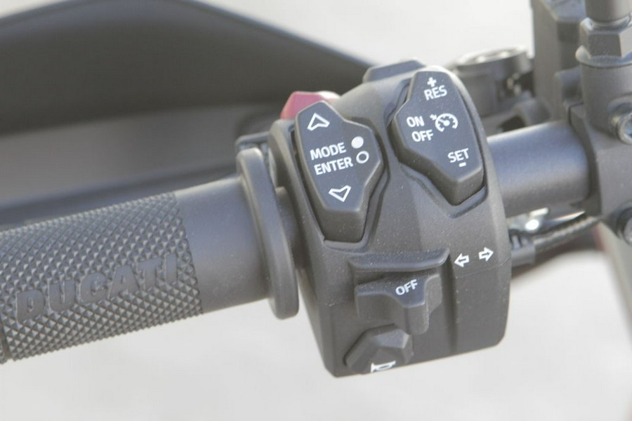 2025 Ducati DesertX 937 Rally