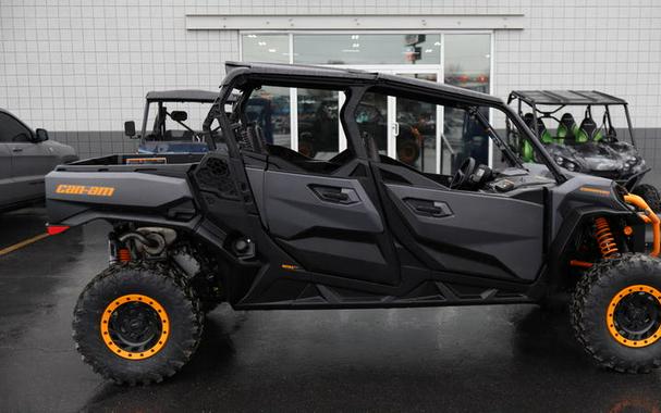 2026 Can-Am® Commander MAX XT 700