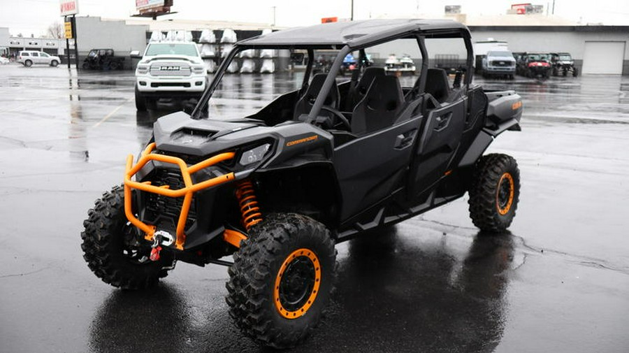 2026 Can-Am® Commander MAX XT 700