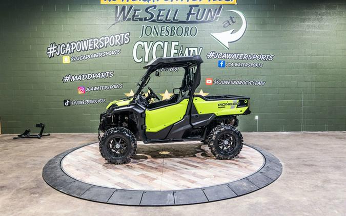 2023 Honda Pioneer 1000 Deluxe