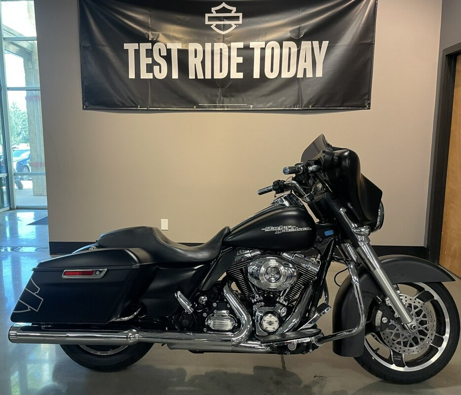 2013 Harley-Davidson® Street Glide® Black Denim