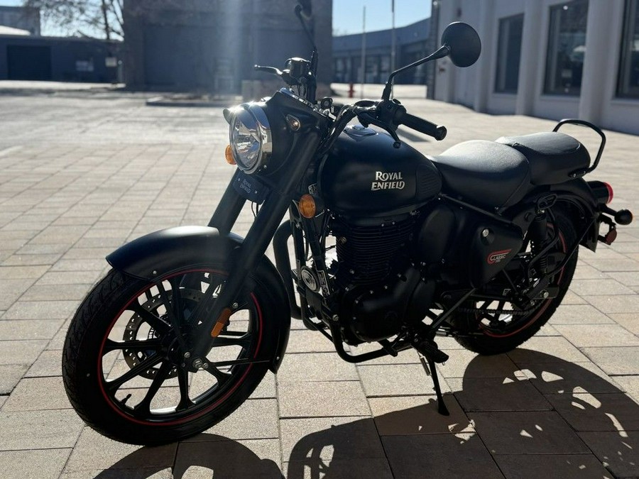 2024 Royal Enfield Classic 350 Halcyon Black