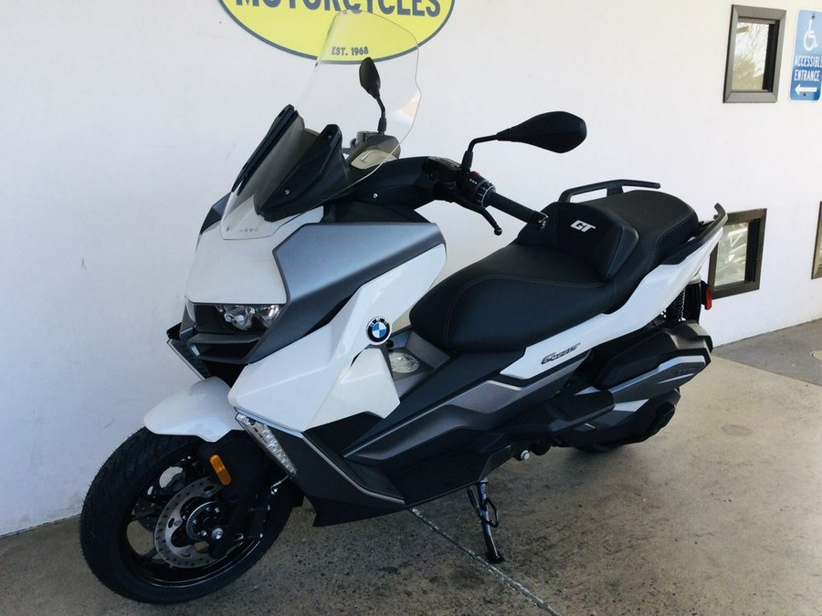 2023 BMW C 400 GT Alpine White