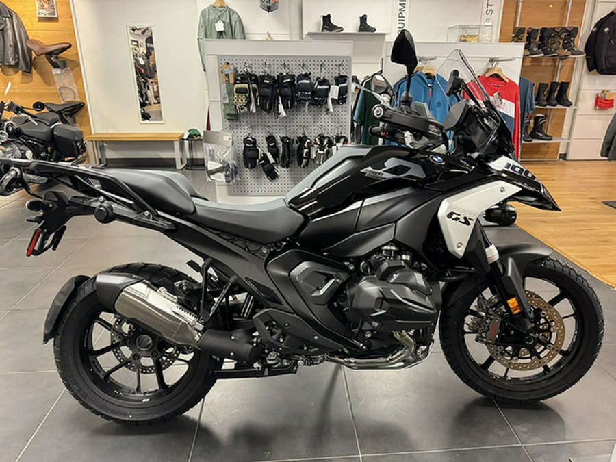 2026 BMW R 1300 GS Triple Black