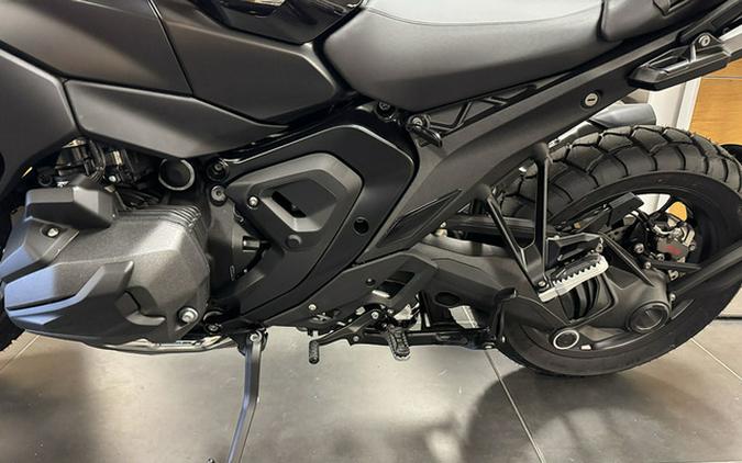 2026 BMW R 1300 GS Triple Black
