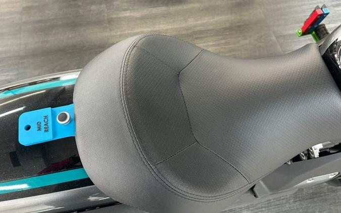 2025 Kawasaki VULCAN S CAFE ABS METALLIC MOONDUST GRAY/BLACK