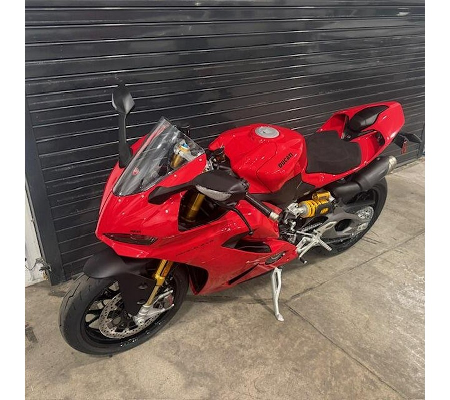 2026 Ducati Panigale V2 S