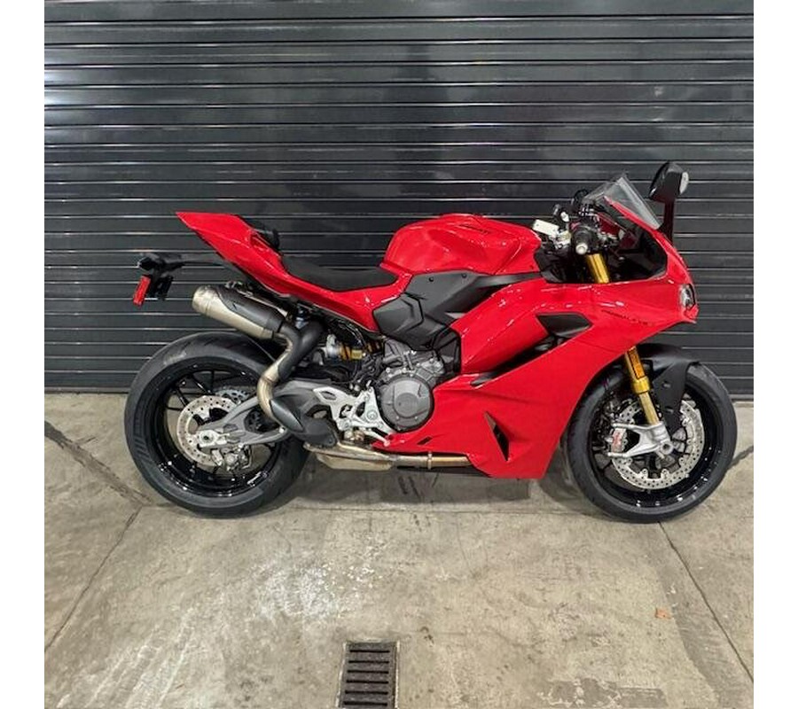 2026 Ducati Panigale V2 S