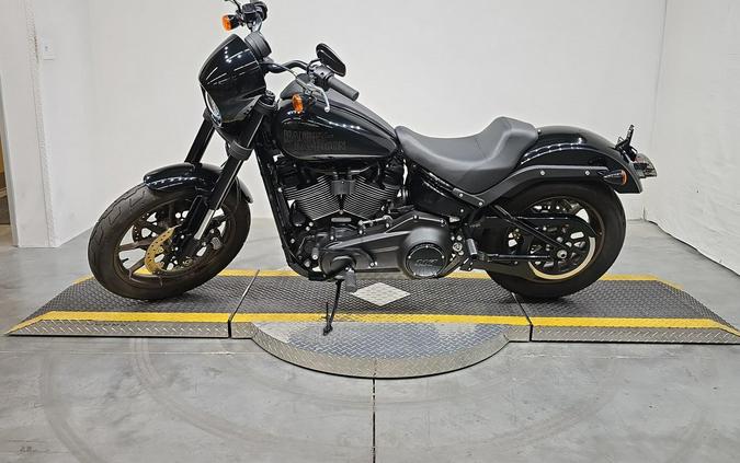 FXLRS 2023 Low Rider® S