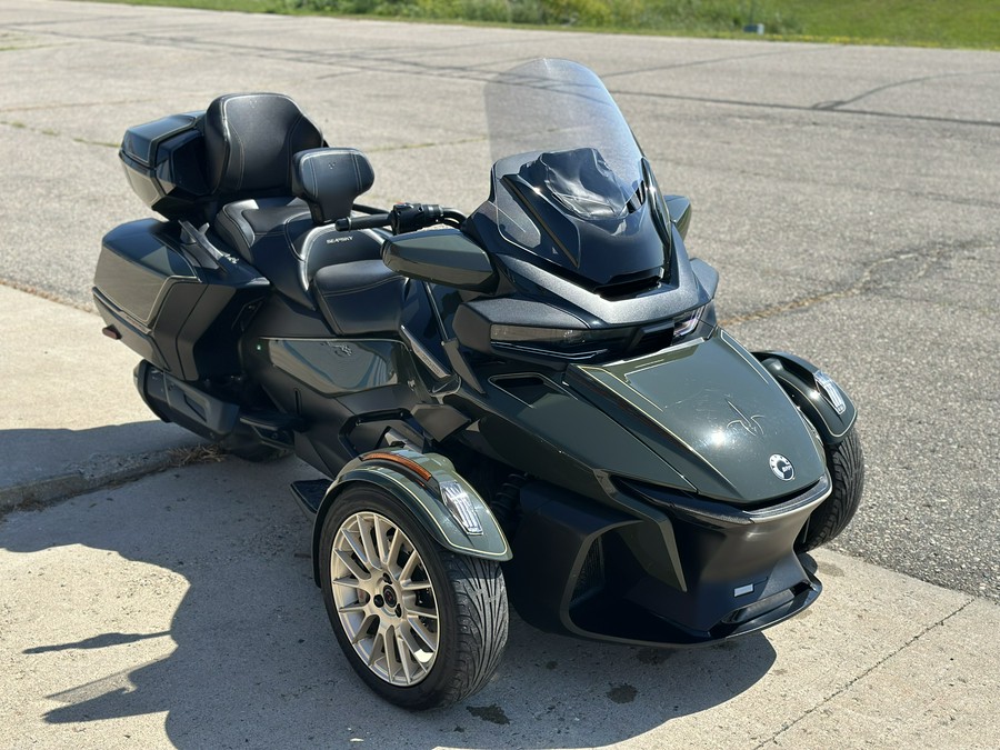 2023 Can-Am Spyder RT Sea-To-Sky