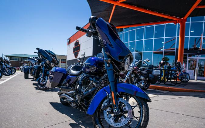 2020 Harley-Davidson Street Glide Special ZPHR BLU/BLKGLO W/PINSTRIPE