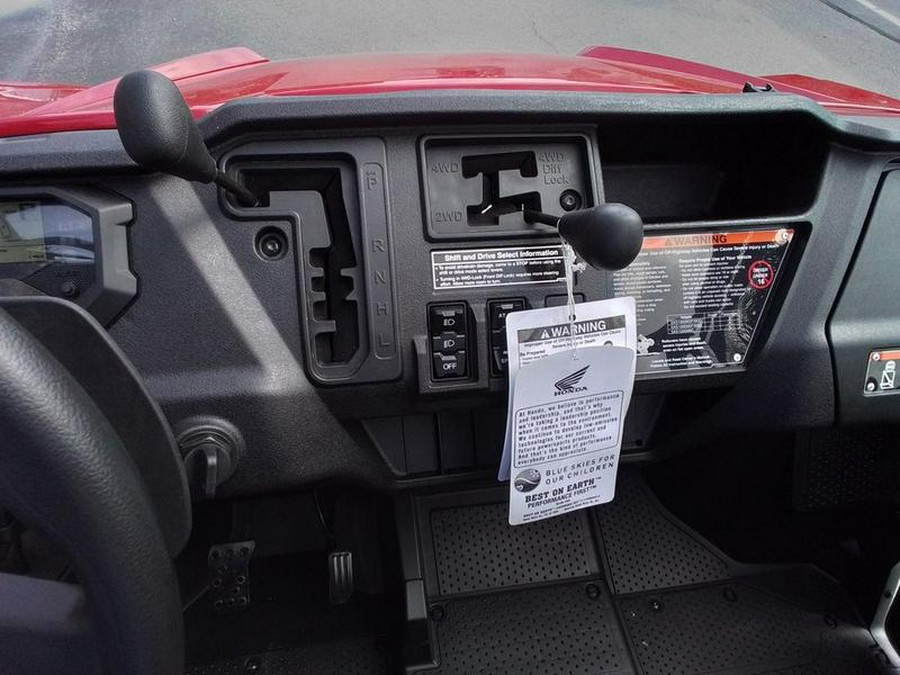 2025 Honda® Pioneer 1000