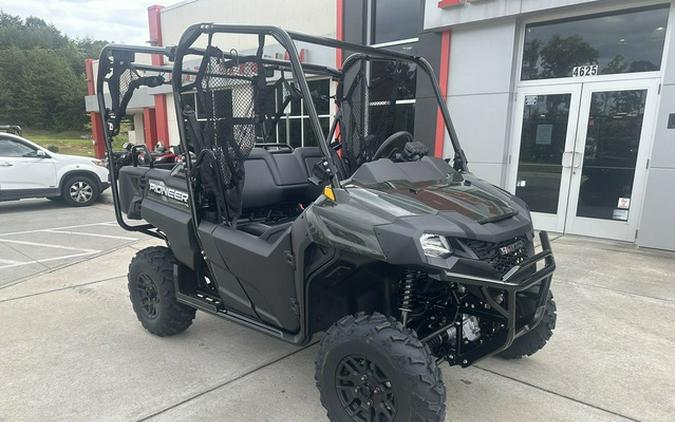 2026 Honda Pioneer 700-4 Deluxe
